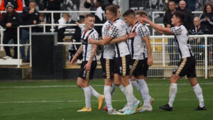 Spennymoor Town players celebrate a goal against Banbury United