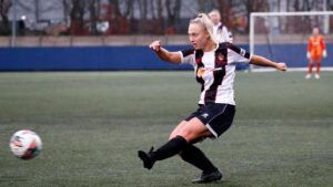 Spennymoor Town Ladies' attacker Hannah Knox in action