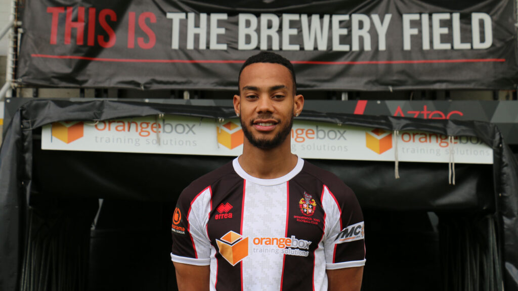 New Spennymoor Town signing Junior Mondal