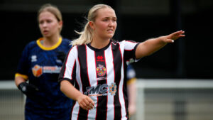 Amy Richardson in action for Spennymoor Town Ladies