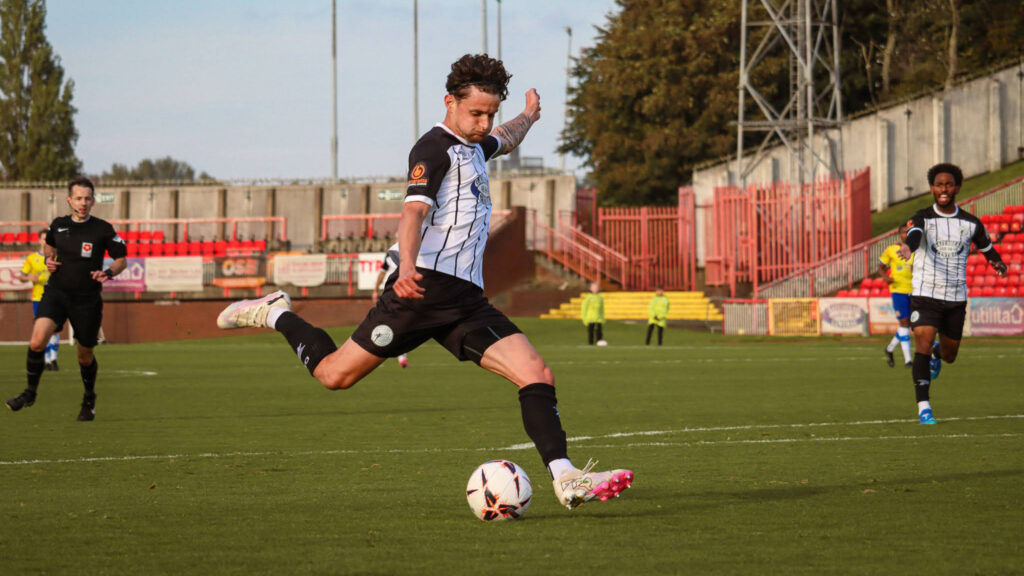 Tom Allan in action for Gateshead