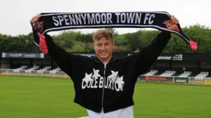Spennymoor Town have agreed a deal to sign midfielder Cam Salkeld