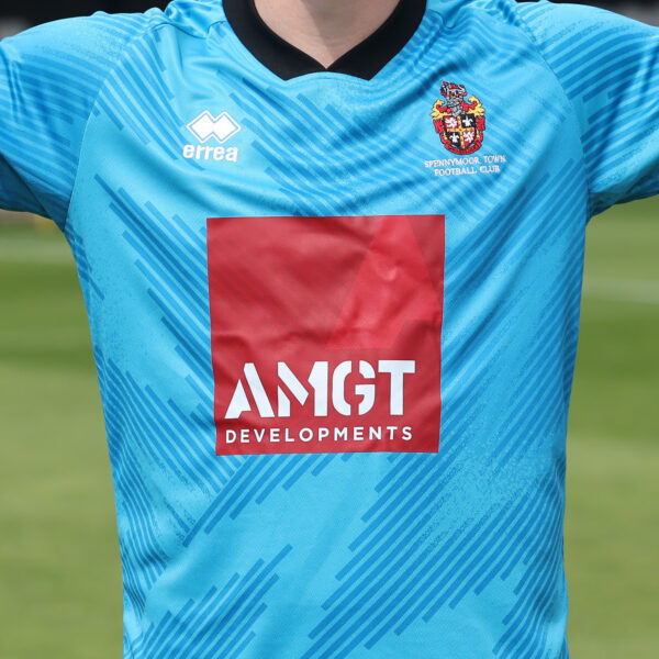 2025/26 Goalkeeper Shirt - Image 2
