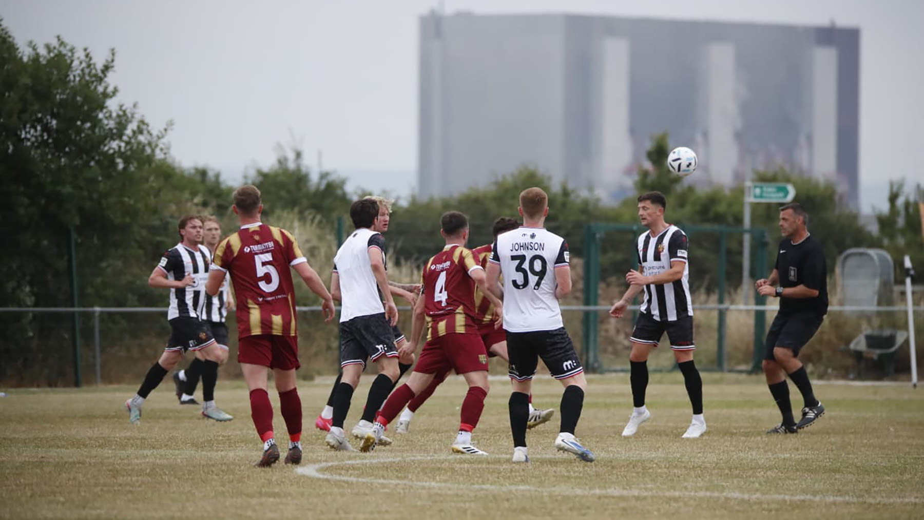 Spennymoor Town in action against Seaton Carew